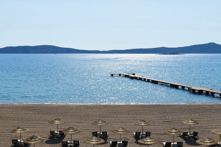 W Costa Navarino, Řecko – Costa Navarino | Exclusive Tours wh-klxwh-bayfront-infinity-su37279-50034_Wide-Hor