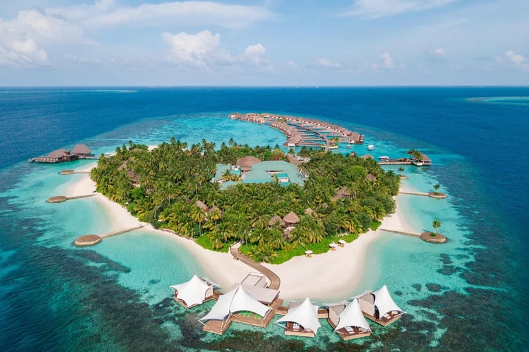 W Maldives mlewh-island-aerial-view-7691-hor-clsc