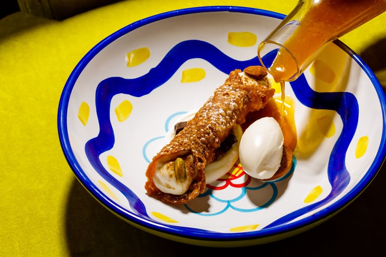 W Rome wh-romwv-cannolo39657-45896_Classic-Hor