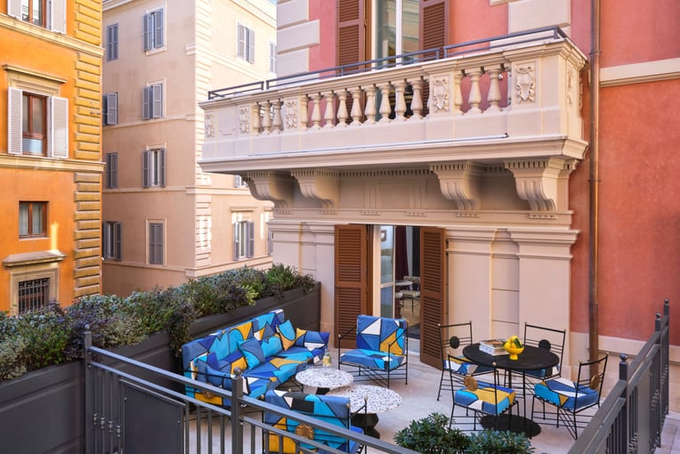 W Rome wh-romwv-room-terrace-10731_Classic-Hor