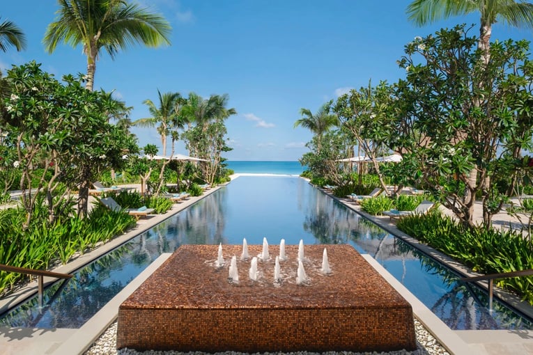 Waldorf Astoria Maldives Ithaafushi MLEONWA_Mirror_Pool