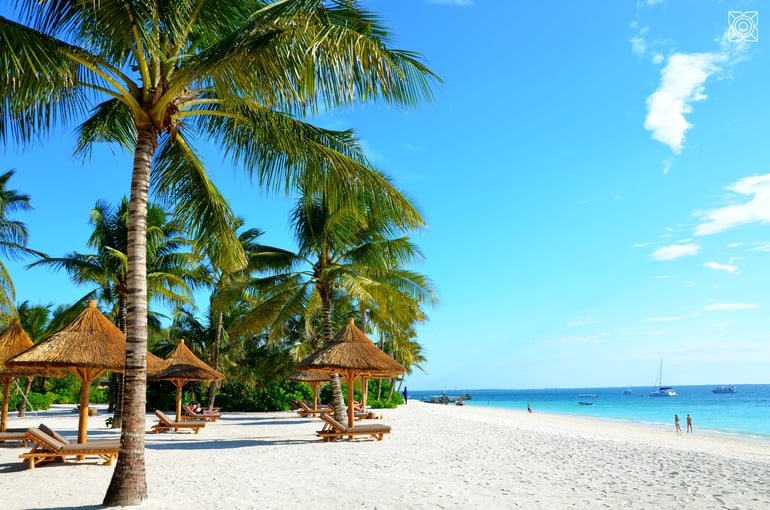 Zuri Zanzibar 2018-07-19-02-58-22-3ba2dc7c2de2105399628cd01d884dc1