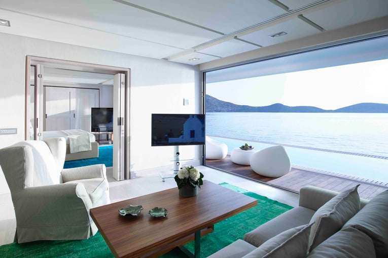 ambassador suite waterfront 2