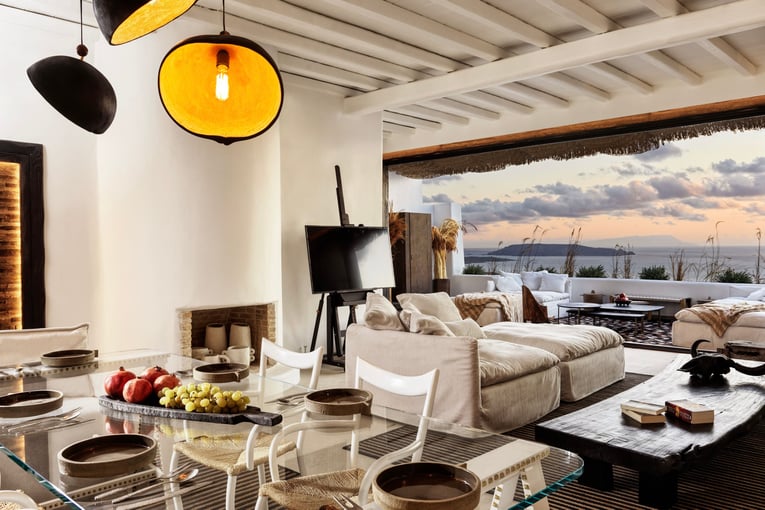 jpeg-optimizer_Myconian Panoptis Escape 3-bedroom Villa_1