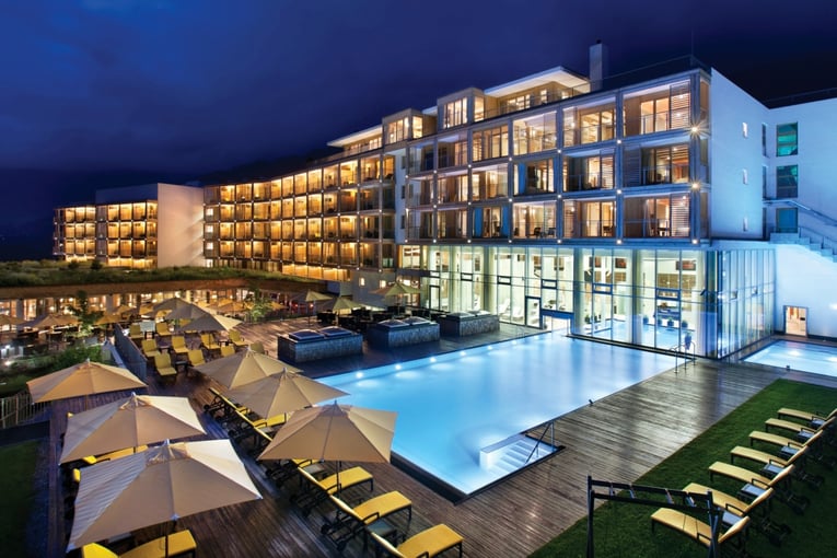 webseite_jpeg_kempinski-das-tirol_outside-view_back-9