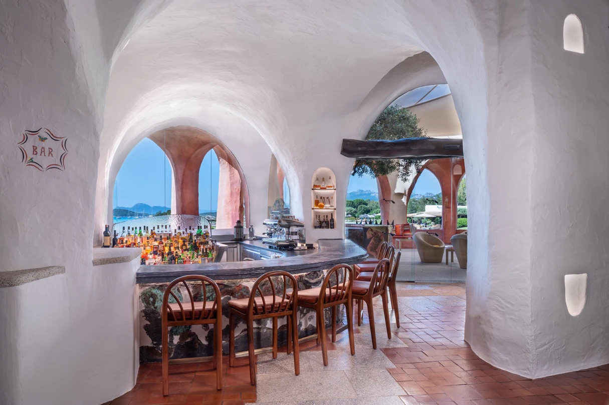 Cala Di Volpe, A Luxury Collection olblc-lobby-bar-4188-hor-clsc