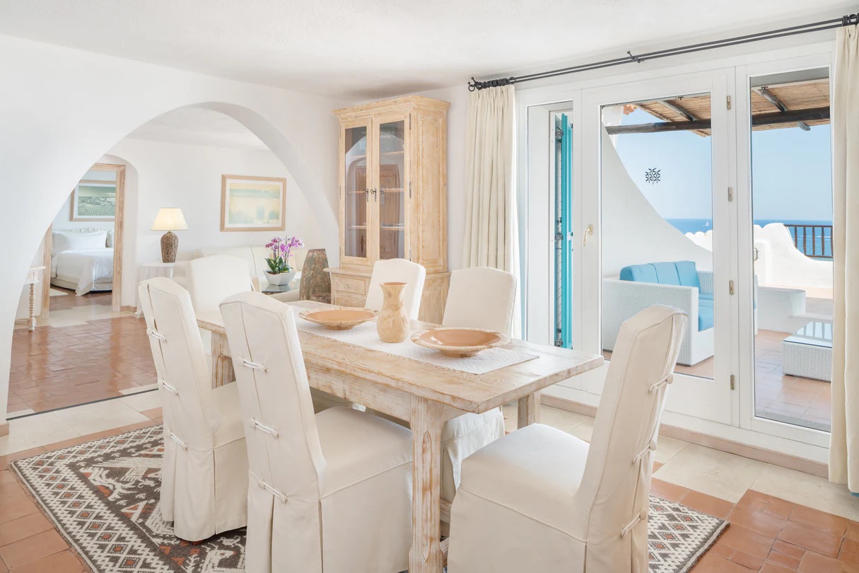Romazzino, A Luxury Collection olbrl-suite-diningarea-3557-hor-clsc-1