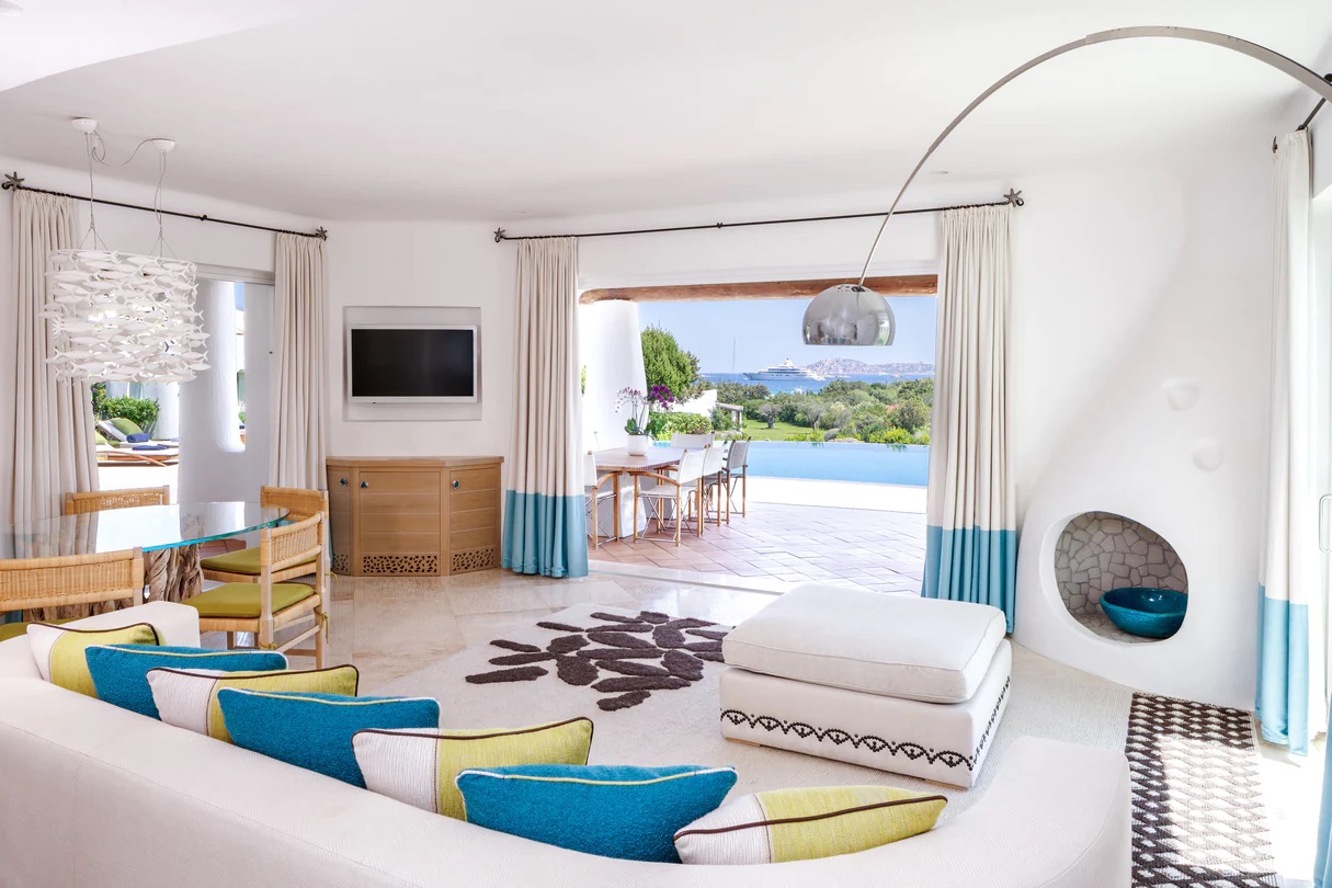 Romazzino, A Luxury Collection olbrl-zaffiro-livingroom-3662-hor-clsc-1