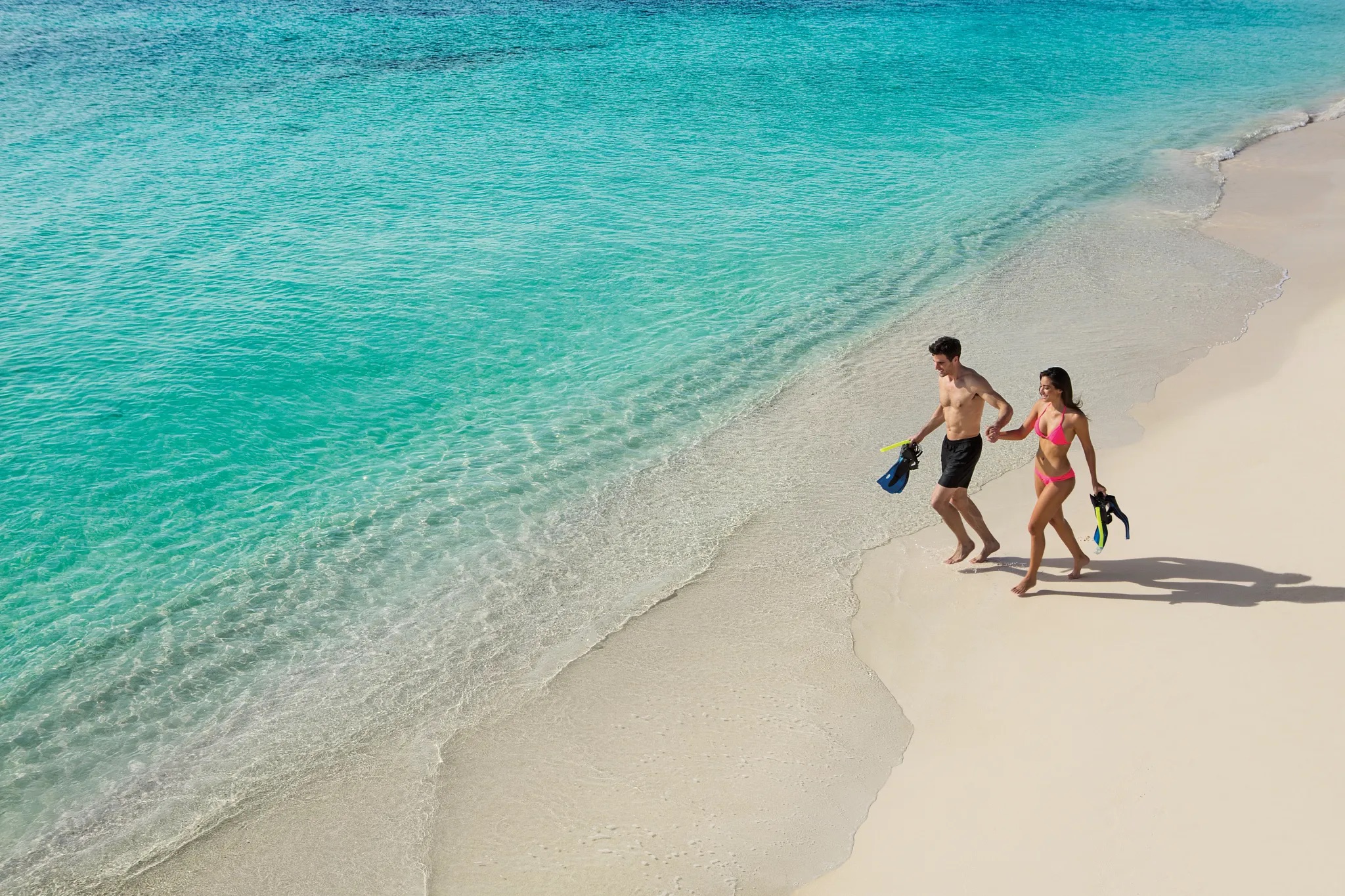 Secrets Akumal Riviera Maya SEARM-EXT-Couple-Snorkeling3-2A-CB