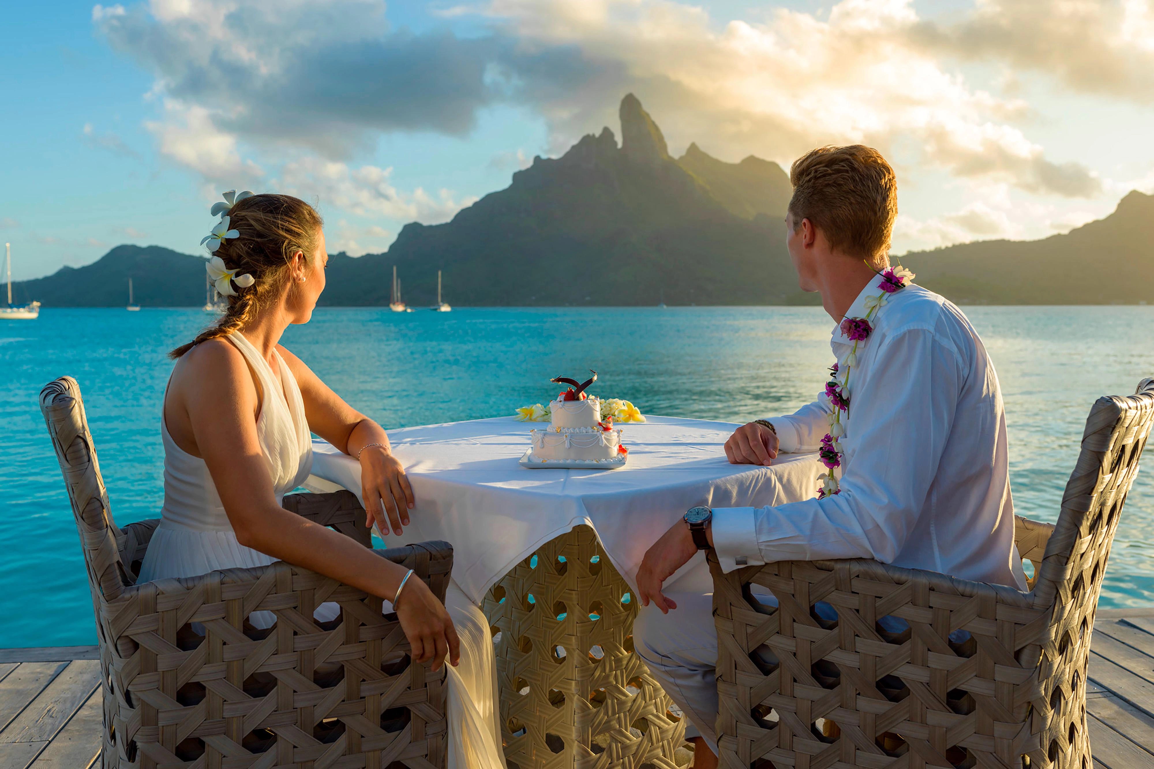 The St. Regis Bora Bora Resort bobxr-wedding-3398-hor-clsc