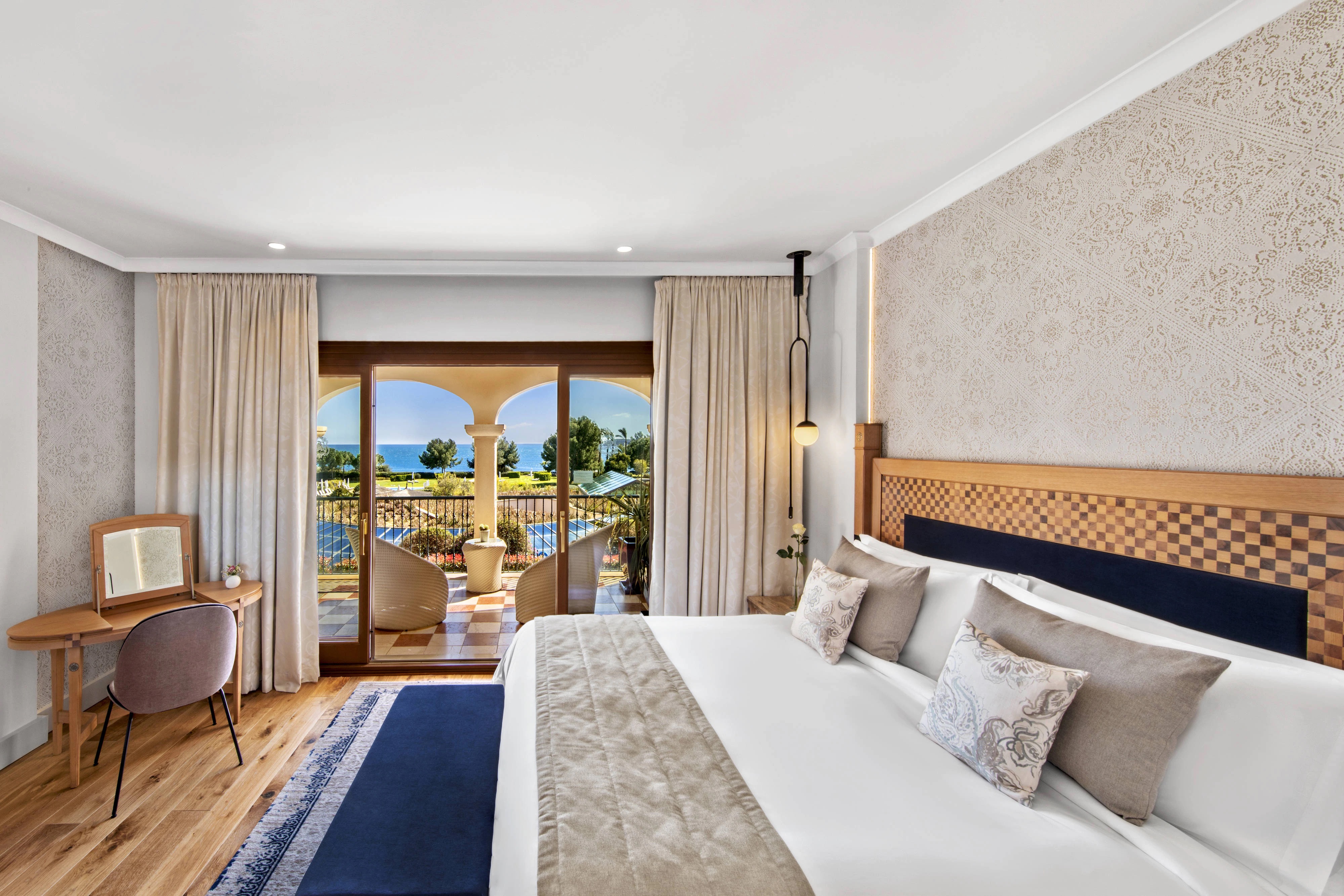 The St. Regis Mardavall Mallorca Resort pmixr-ocean-suite-2960-hor-clsc