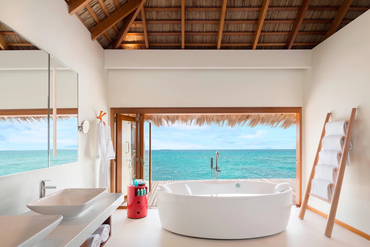 W Maldives mlewh-guest-bathroom-7663-hor-clsc