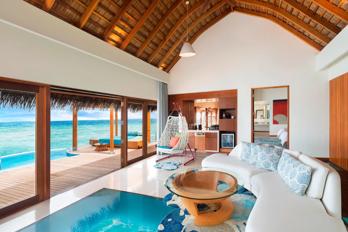 W Maldives mlewh-ocean-guestroom-7662-hor-clsc